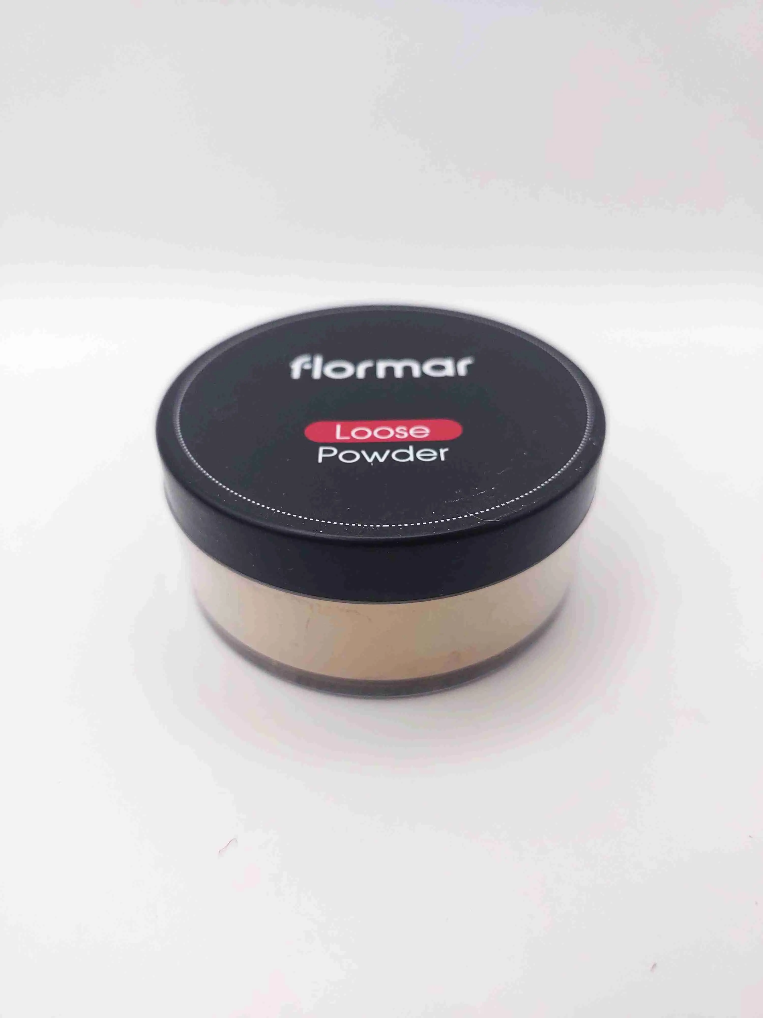 پودر فیکس شماره 004 BEIGE SAND فلورمار flormar