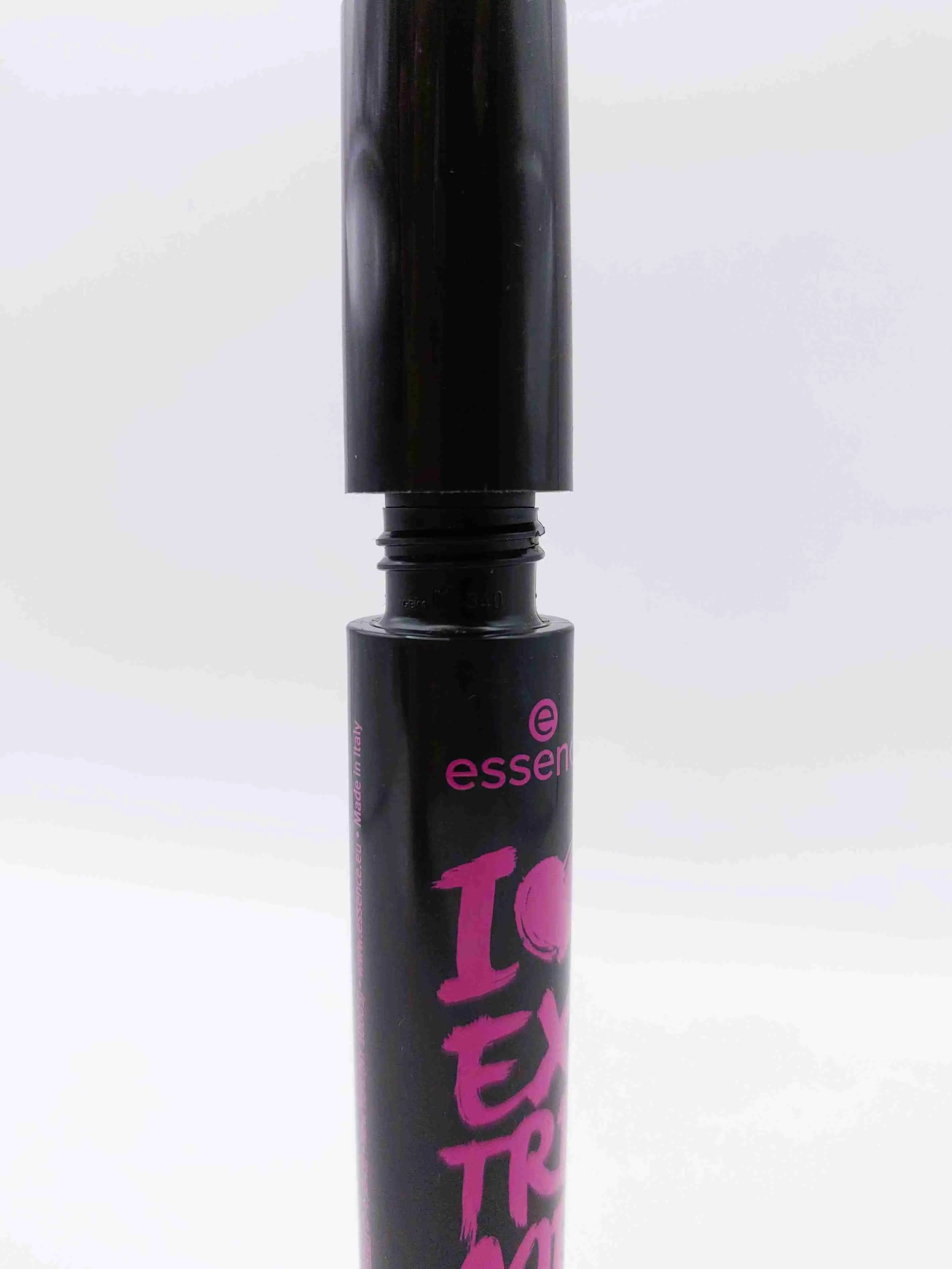 ریمل حجم دهنده اسنس مدل I Love Extreme Volume