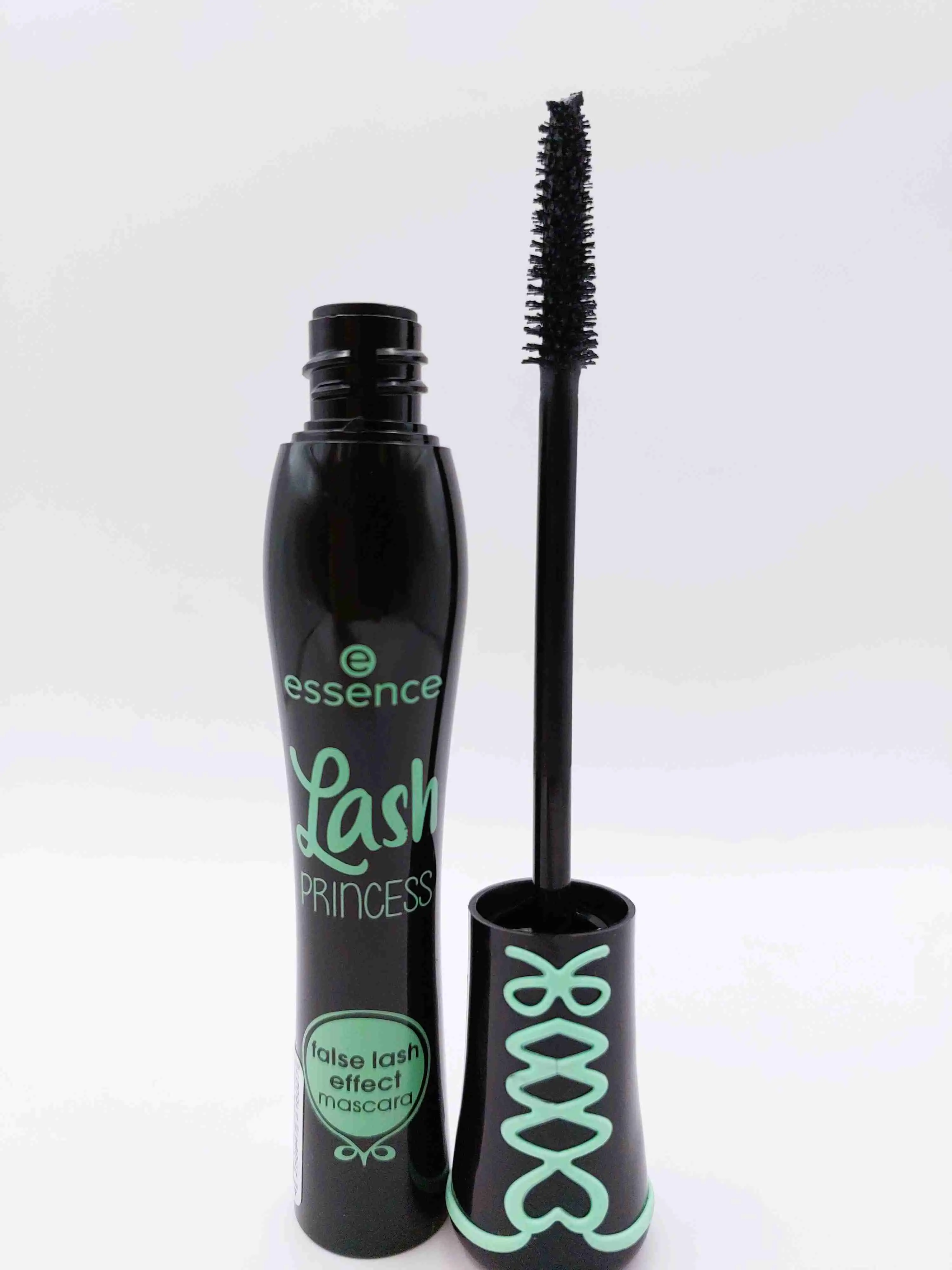 ریمل حجم دهنده پرنسس اسنس مدل Lash Princess False Lash Effect Mascara