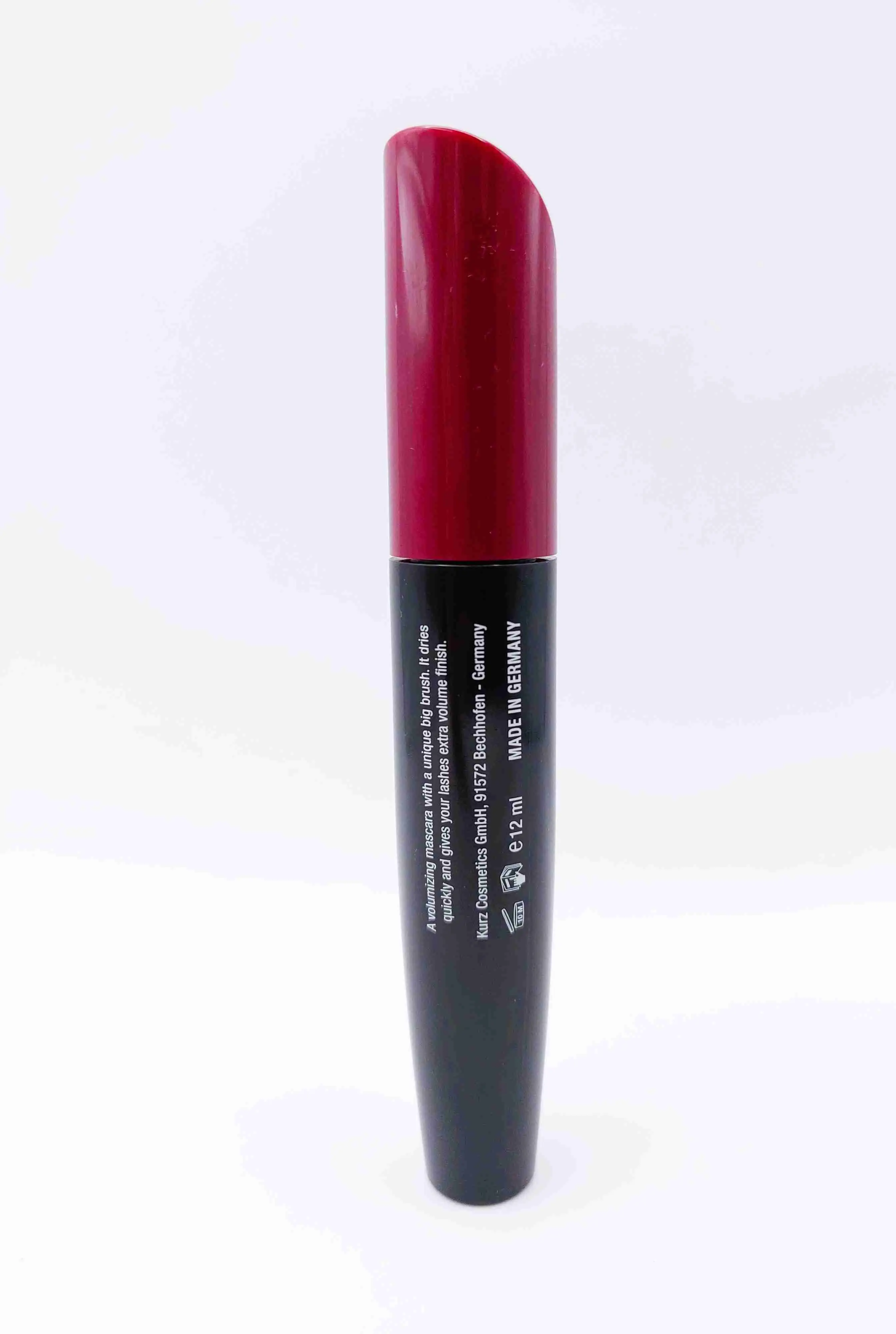 ریمل حجم دهنده ونس مدل Luxe Lash