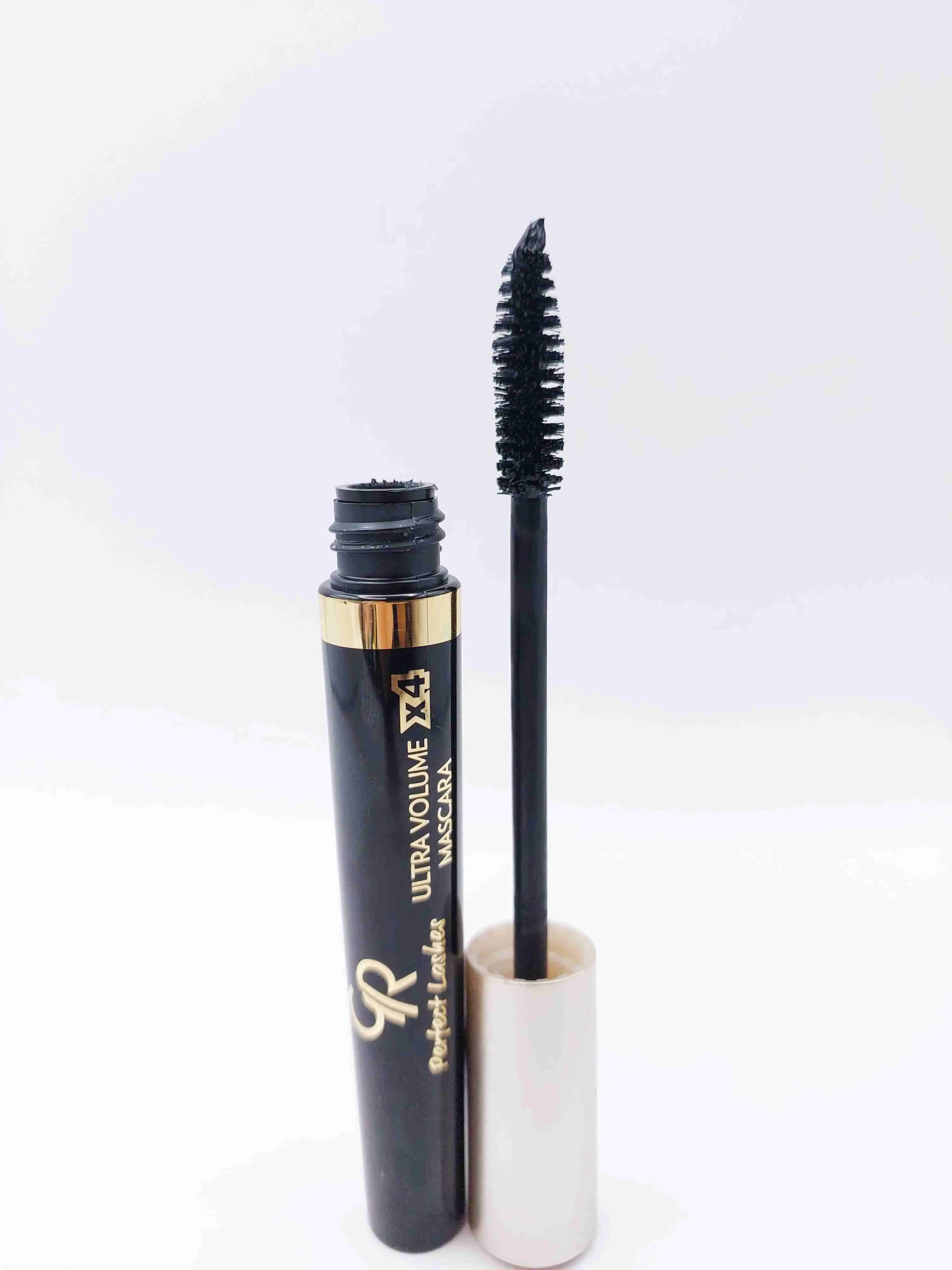 ریمل مژه آلترا ولوم ایکس 4 (Ultra Volume X4) برند گلدن رز (Golden Rose)