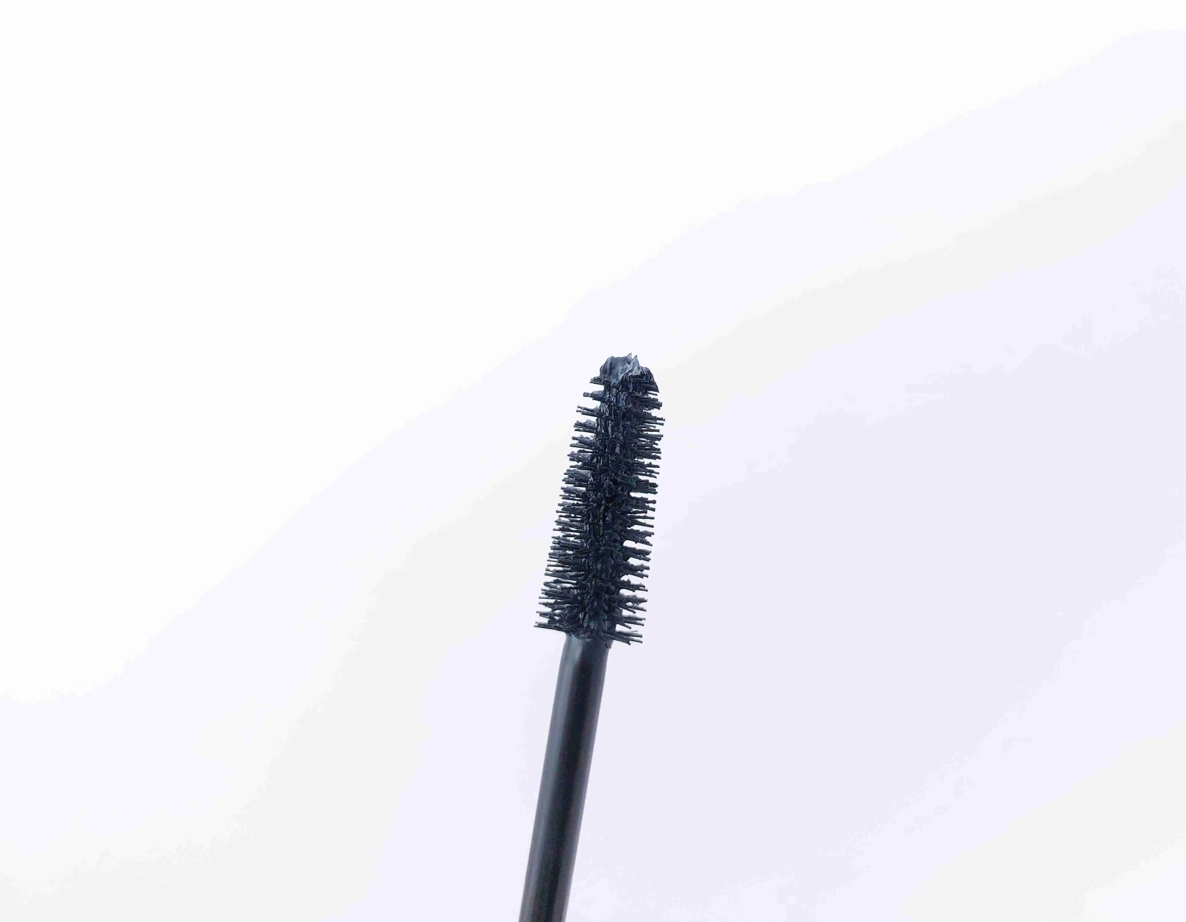 ریمل بلند کننده بیگ لش بل  (BELL Lengthen It Up Big Lash Mascara)