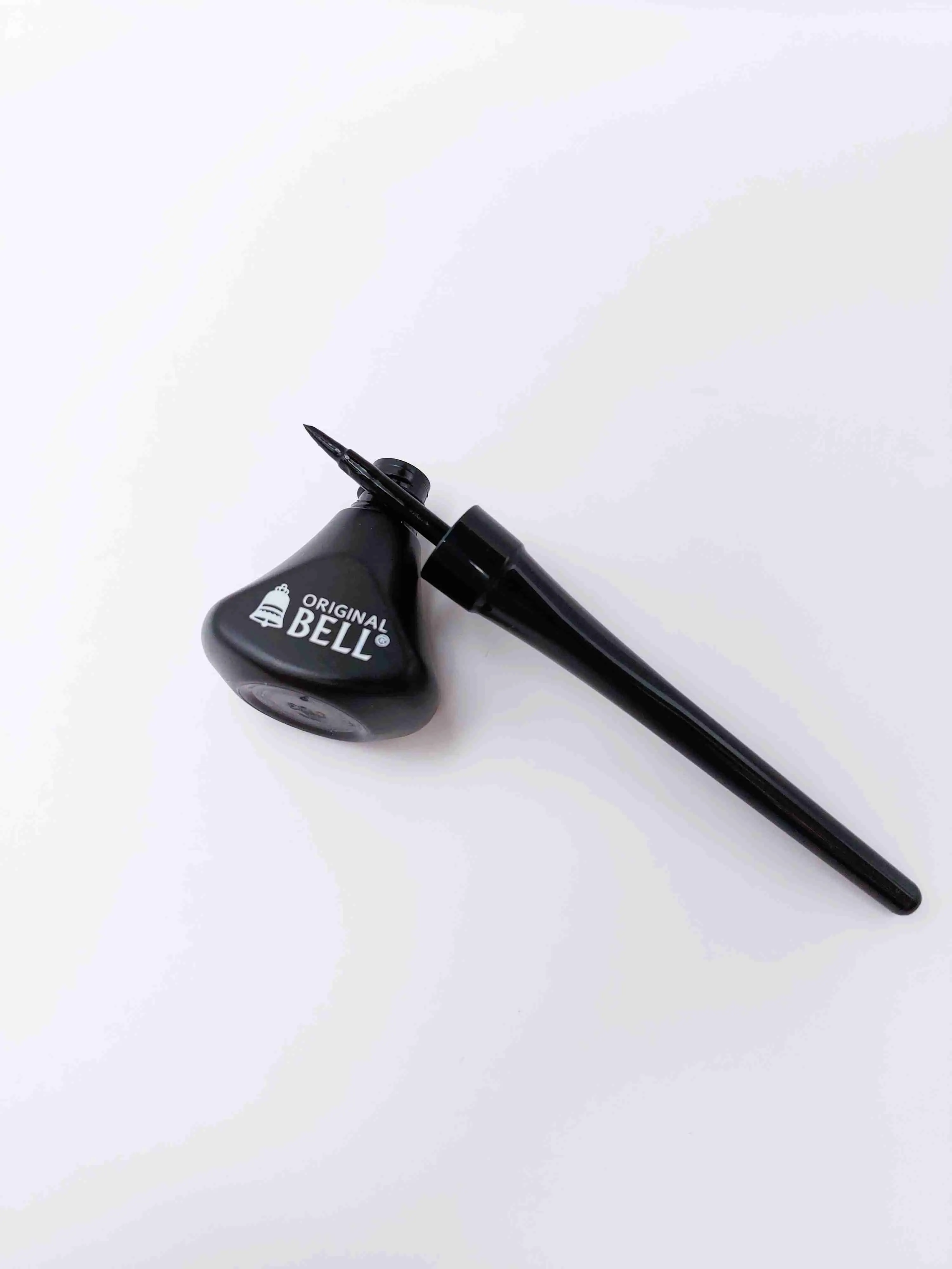 خط چشم ماژیکی کوزه ای بل BELL